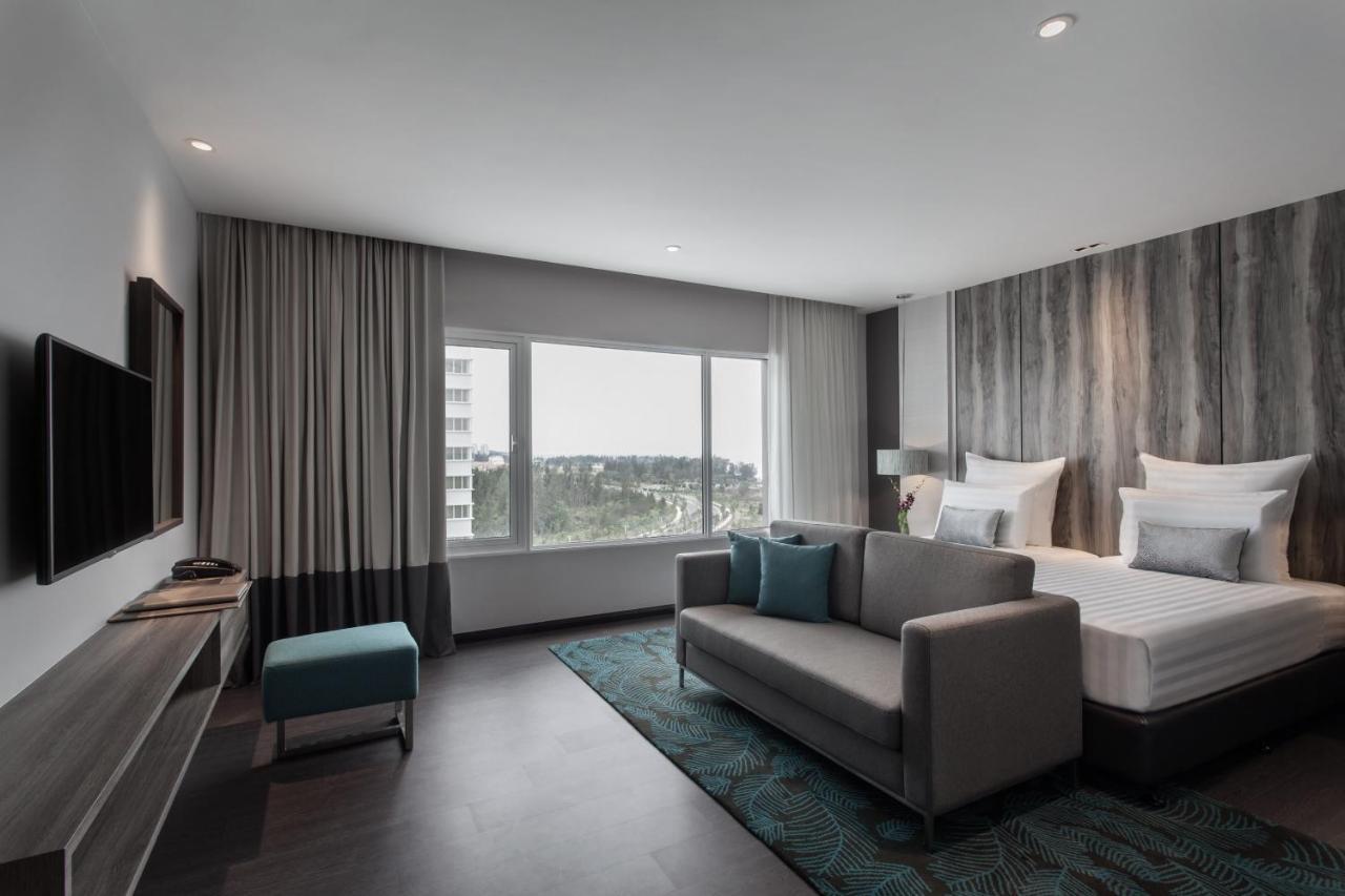 Pullman Miri Waterfront Exterior foto Deluxe Room